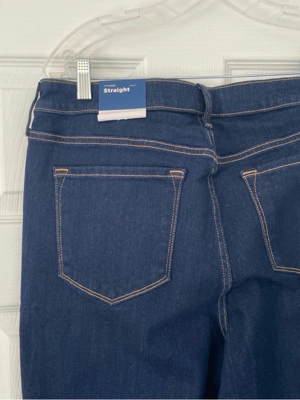 NWT Old Navy Women’s High-Rise Straight Leg Jeans – Dark Wash - Picture 9 of 11